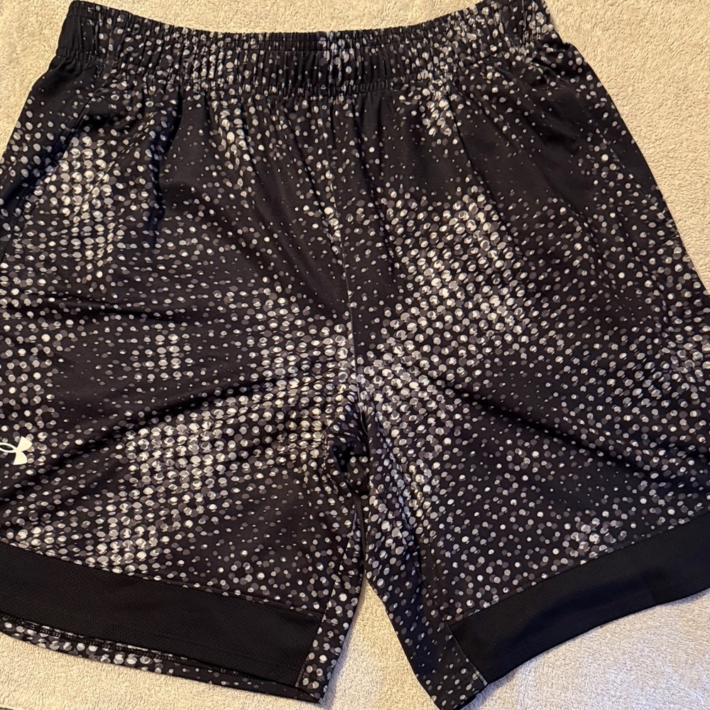 Under Armour Speckled Black and White Shorts